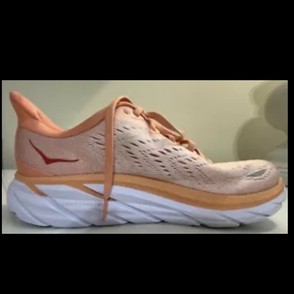 HOKA One One Clifton Running Shoe Peach 7.5 US - Picture 3 of 11